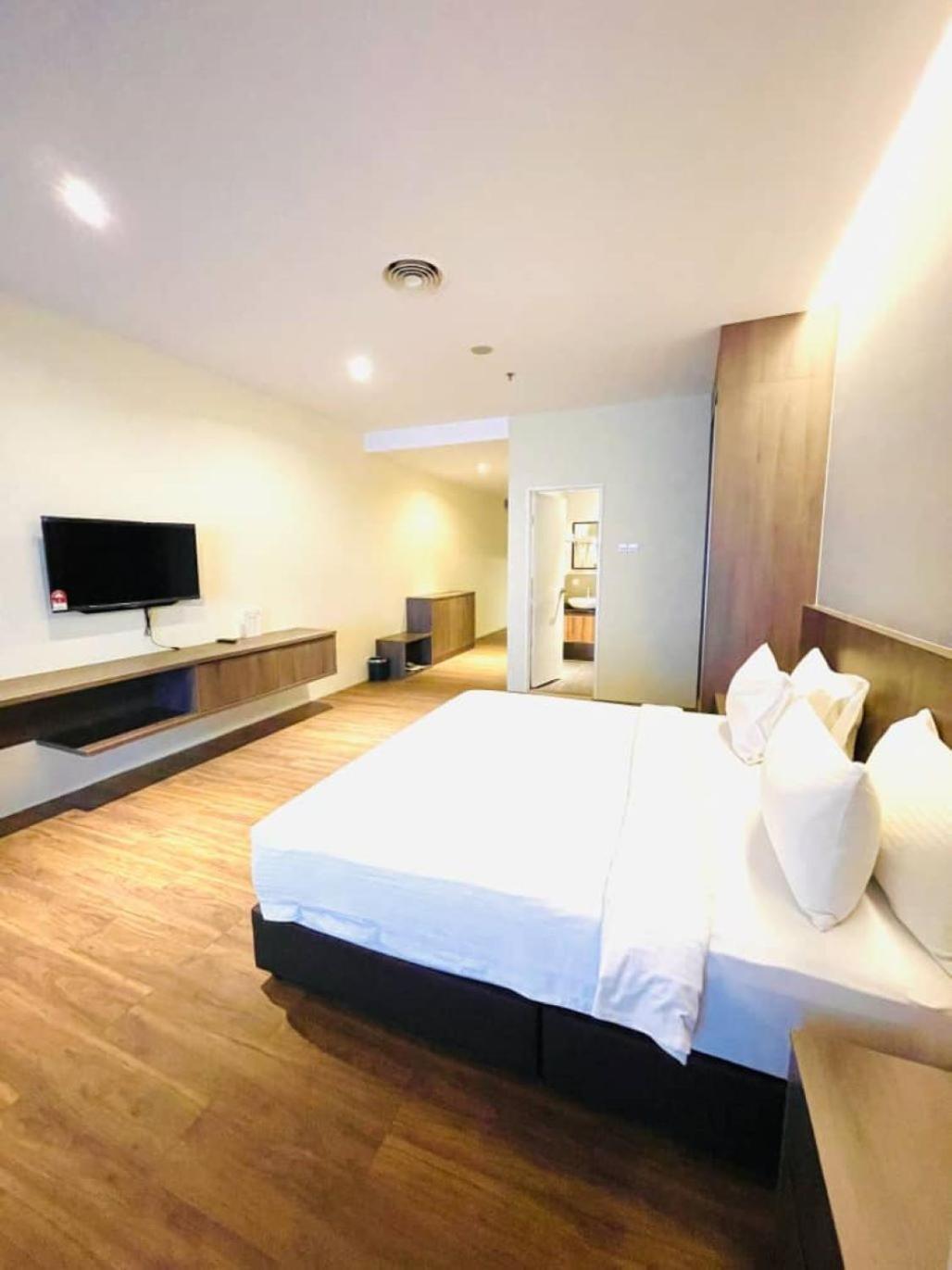 Imperial Regency Suites & Petaling Jaya Куала-Лумпур Екстер'єр фото